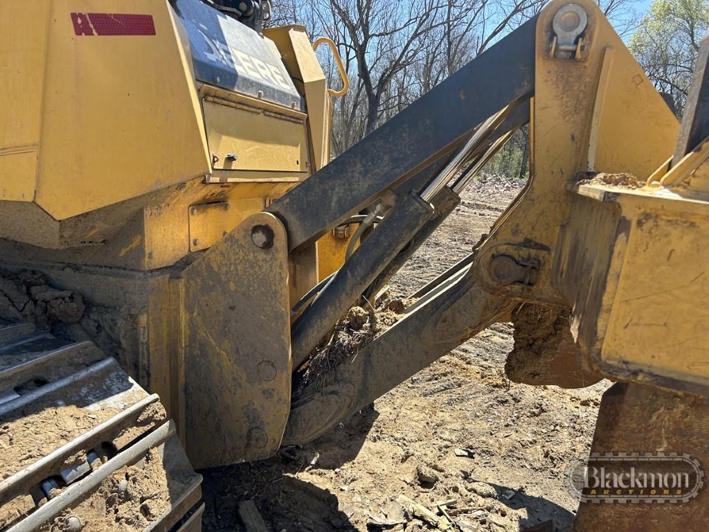 2017 JOHN DEERE 850K CRAWLER DOZER, 5818 hrs  EROPS, AC, 6 WAY BLADE, RIPPE