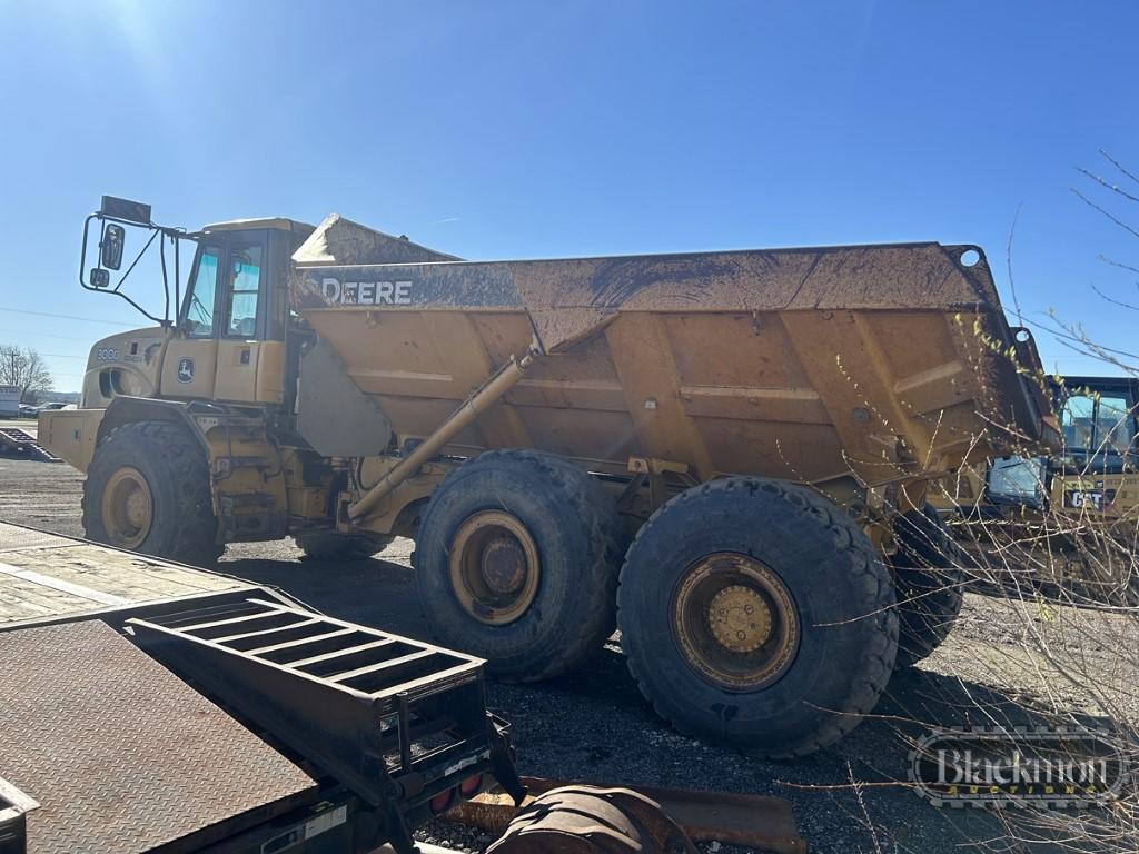 2012 JOHN DEERE 300D ARTICULATED DUMP TRUCK,  **NOTE- EXHAUST FILTER REMOVE