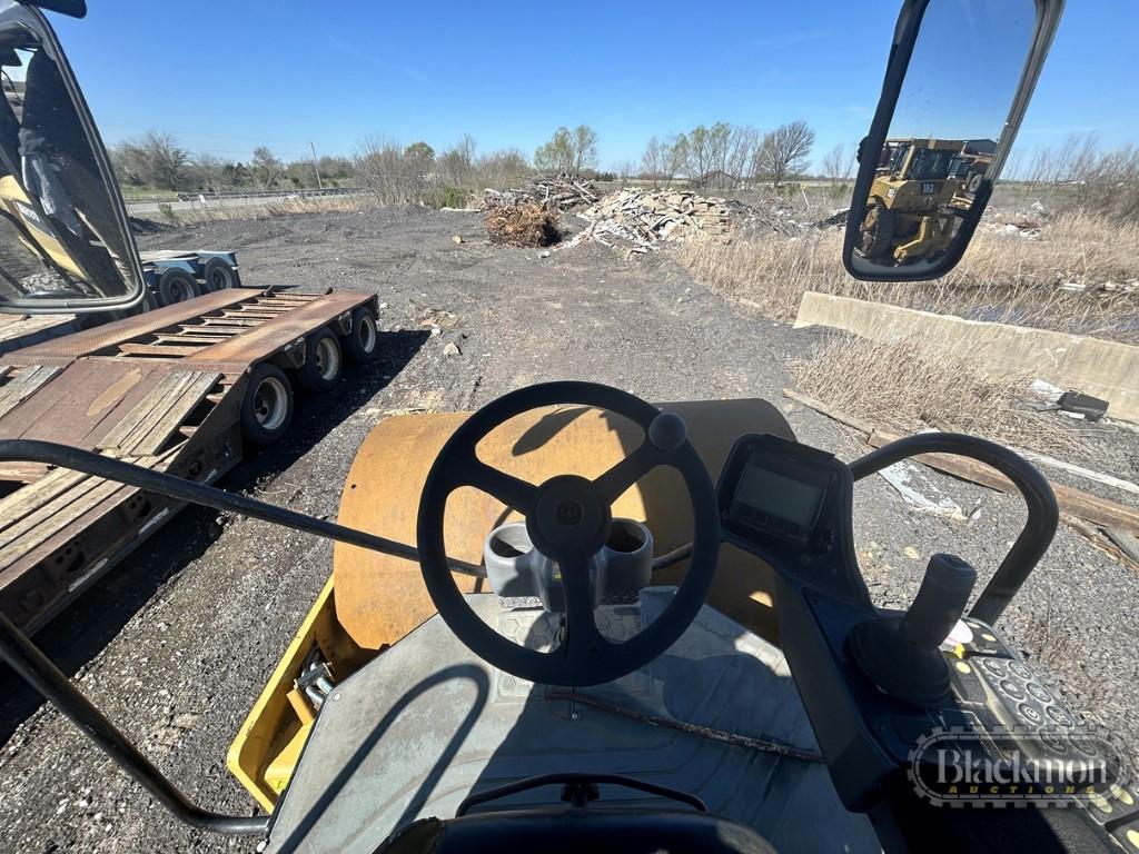 2012 CATERPILLAR CS56B SMOOTH DRUM ROLLER,  **NOTE--HAS BAD ENGINE**, SMOOT