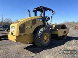 2012 CATERPILLAR CS56B SMOOTH DRUM ROLLER,  **NOTE--HAS BAD ENGINE**, SMOOT