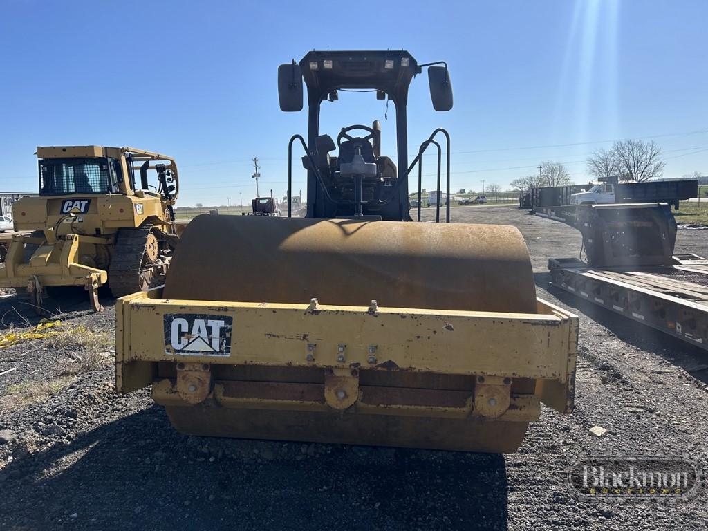 2012 CATERPILLAR CS56B SMOOTH DRUM ROLLER,  **NOTE--HAS BAD ENGINE**, SMOOT