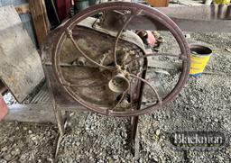 PAIR OF IMPLEMENT AXLES & CORN SHELLER