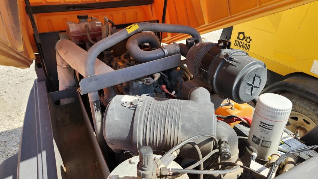 2015 ATLAS 185KD7 AIR COMPRESSOR, SHOWING 976 HRS,  KUBOTA 2.4L DIESEL, 185
