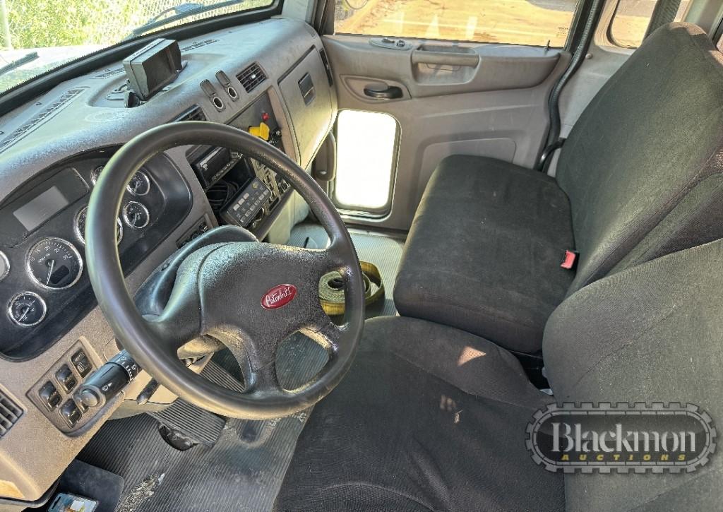 2020 Pete 337 Rollback Truck - Paccar Diesel, Automatic, PS, PW, PL, Air Ri