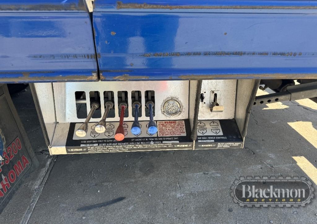 2020 Pete 337 Rollback Truck - Paccar Diesel, Automatic, PS, PW, PL, Air Ri