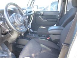 2017 JEEP WRANGLER SUV, (+/-) 104,690  4 DR, 4X4, CLOTH TOP, V6 GAS, AT, PS