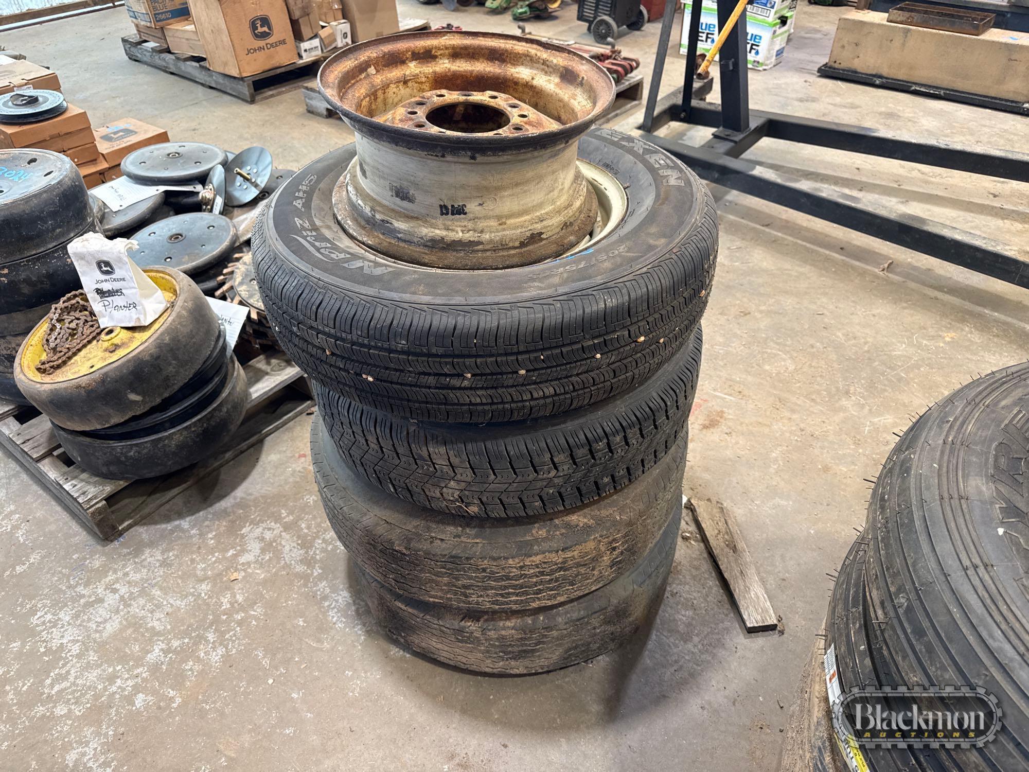 Tires & Wheels