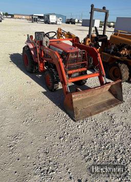 KUBOTA B2400 TRACTOR,
