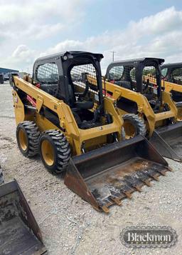 CAT 232D3 TIRE SKID STEER,
