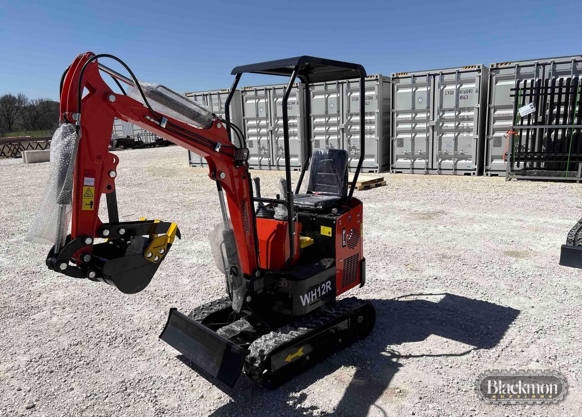 2025 AGT WH12R MINI TRACK EXCAVATOR,