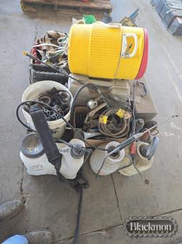 TOOL BOXES