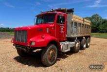 2004 Peterbilt 330 Tri-Axle Dump Truck