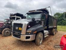 2014 CAT CT660 Dump Truck