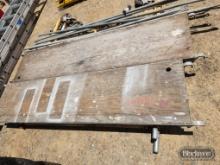 Set of scaffolding