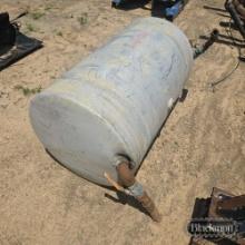 Hydraulic tank