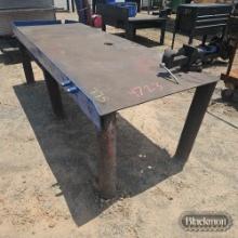 Metal shop table with vice