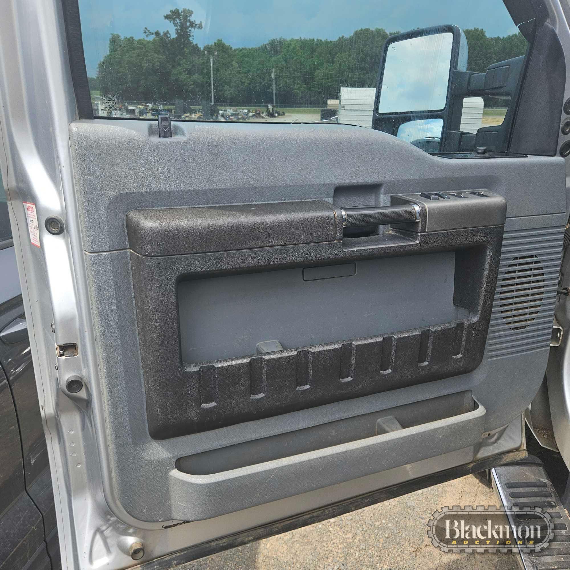 2011 FORD F250 TRUCK,