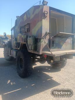 1971 MILITARY TRANSPORT CARRIER TRUCK VIN: 04J69771