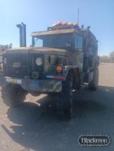 1971 MILITARY TRANSPORT CARRIER TRUCK VIN: 04J69771