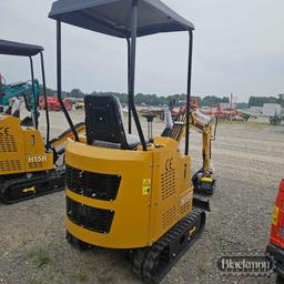 AGT H15R Mini Excavator,