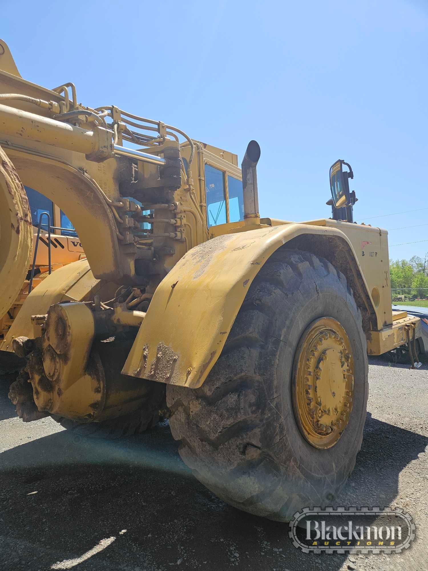 CATERPILLAR 621B SCRAPER S# 2DB0019000