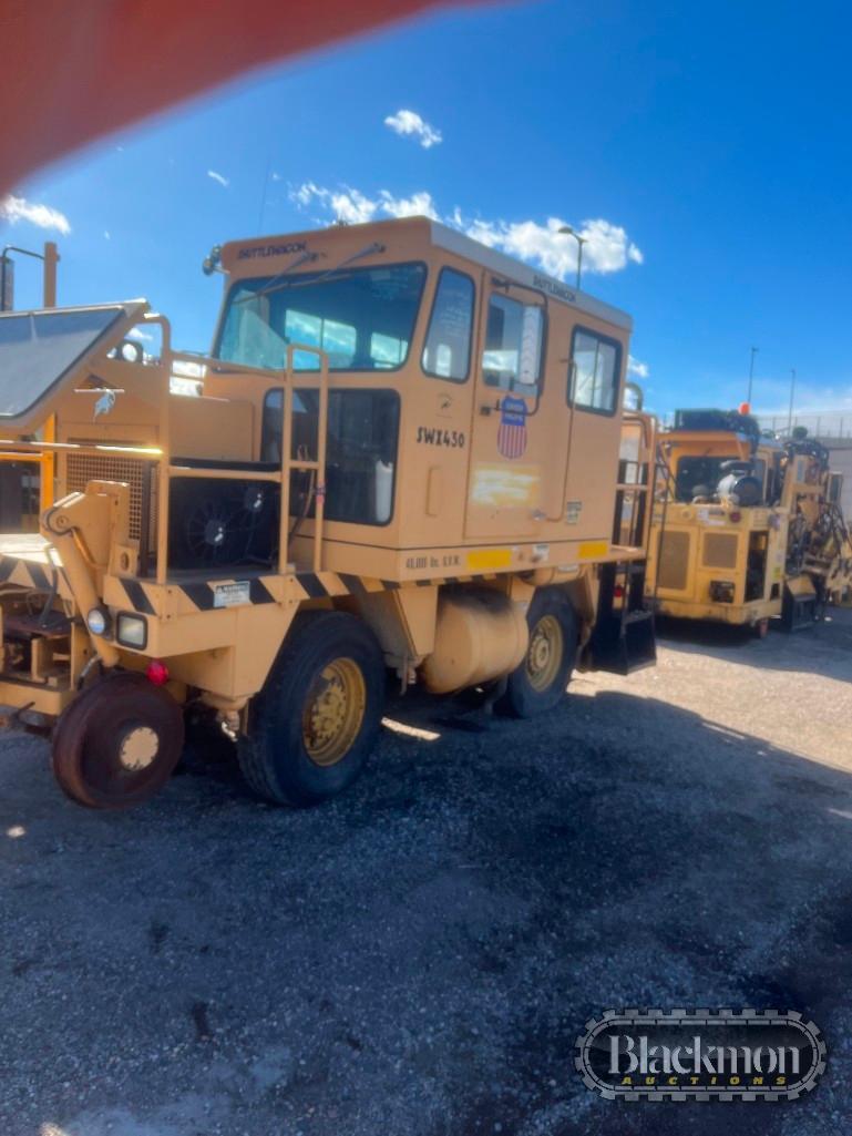 1996 SHUTTLEWAGON SWX430 CAR MOVER,