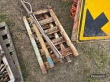 Spray Boom and Trailer Ramps