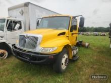 2012 INTERNATIONAL DURASTAR CAB/CHASSIS TRUCK,
