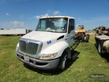 2012 INTERNATIONAL 4300 CAB/CHASSIS TRUCK,