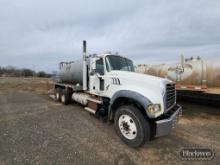 2008 Mack GU Granite 70 Barrel Truck VIN:1M2AX04C58M001536 -401 SE 4th Street,Lindsay,Oklahoma73052