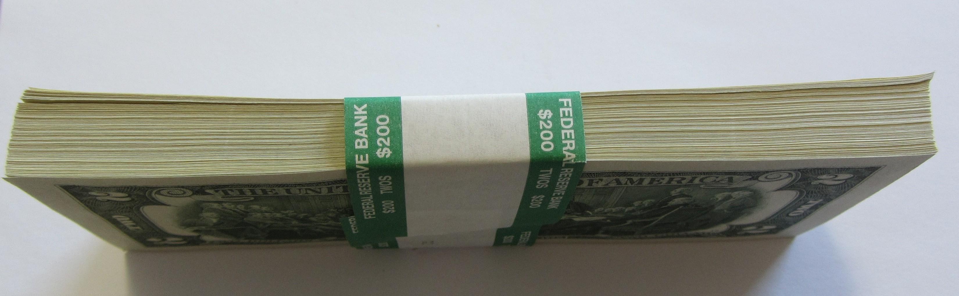 BEP PACK OF UNCIRCULATED $2 BILLS MOSTLY CONSECUTIVE
