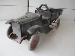Buddy "L" Dump Truck 24 1/2"