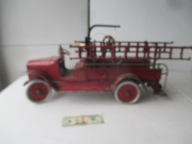 CFD Ladder Truck, Buddy L, Vintage 30"