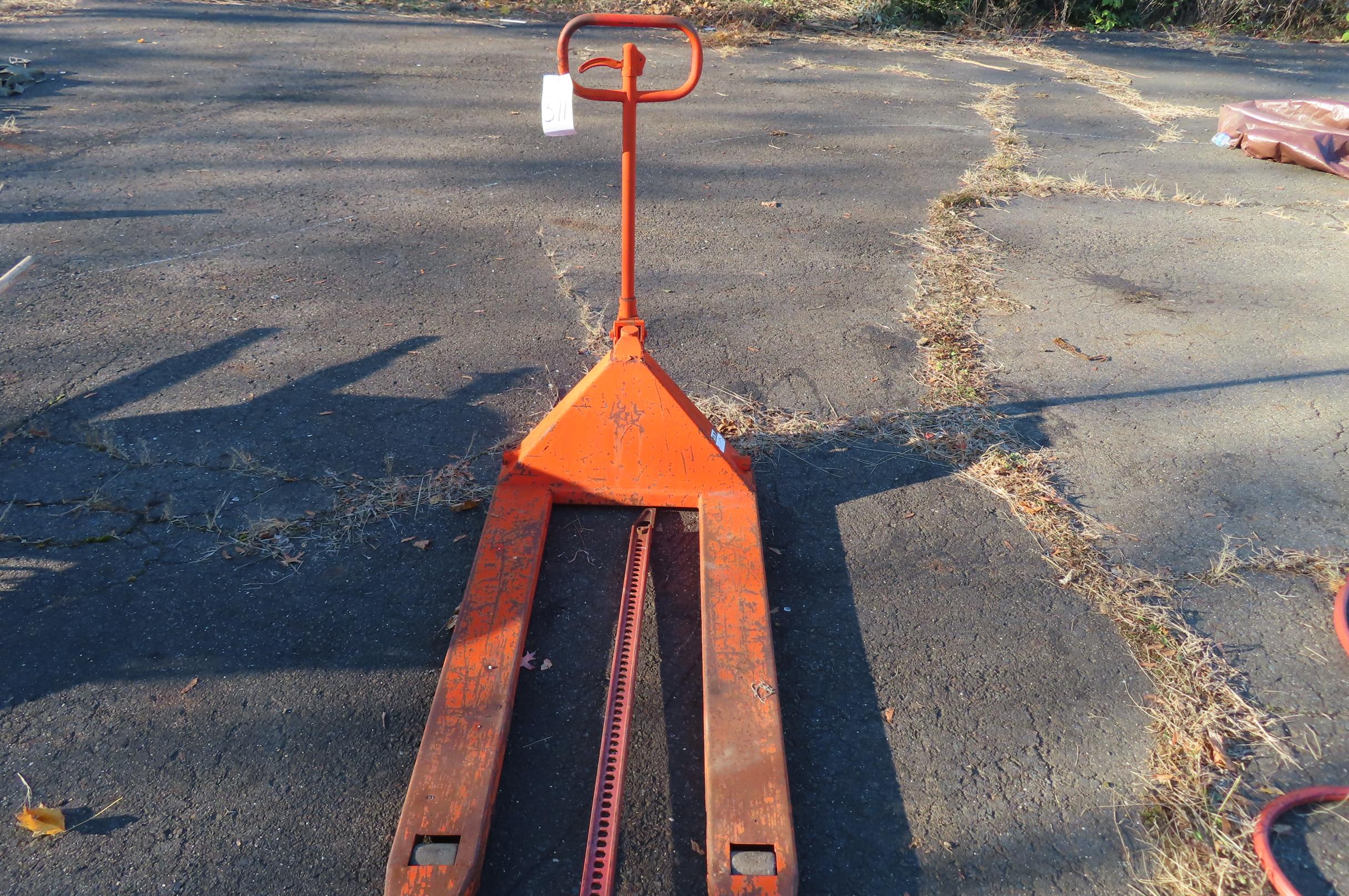FARM JACK AND PALLET JACK (AS IS)