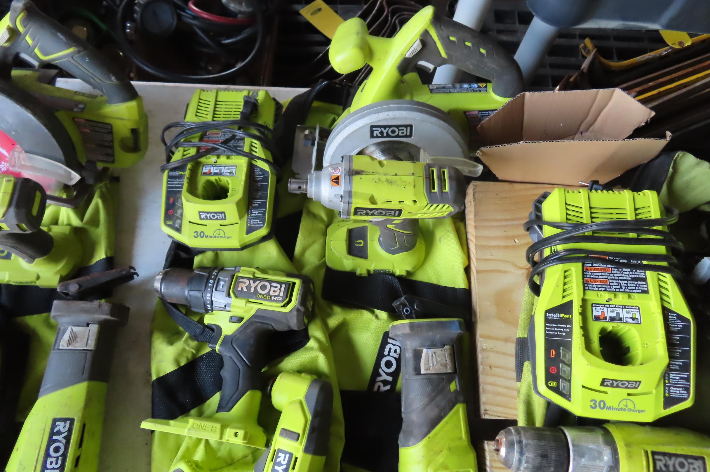 RYOBI 8 PIECE CORDLESS POWER SET, ONE BATTERY AND CHARGER