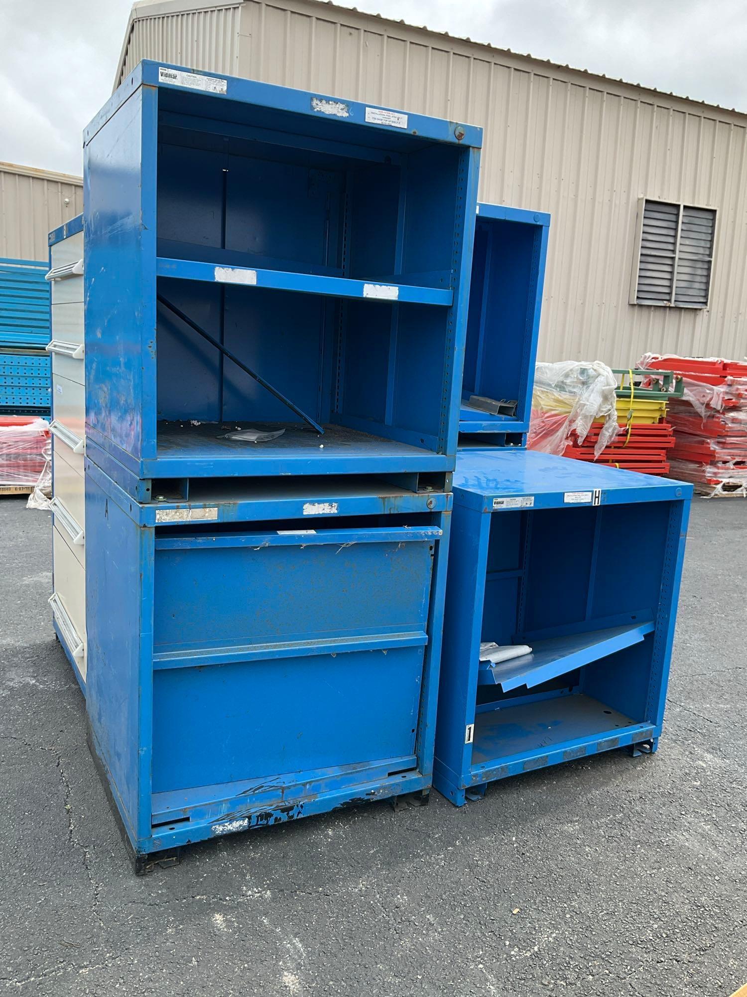 ASSORTED VIDMAR INDUSTRIAL PARTS/TOOL CABINETS