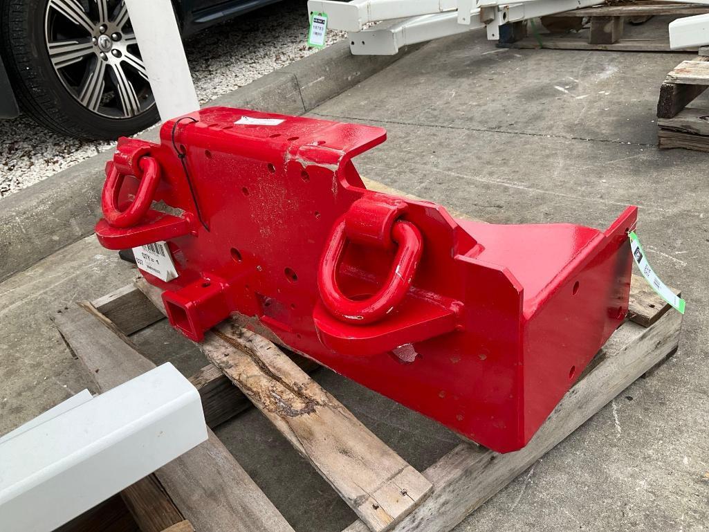 UNUSED HITCH, APPROX 33" L