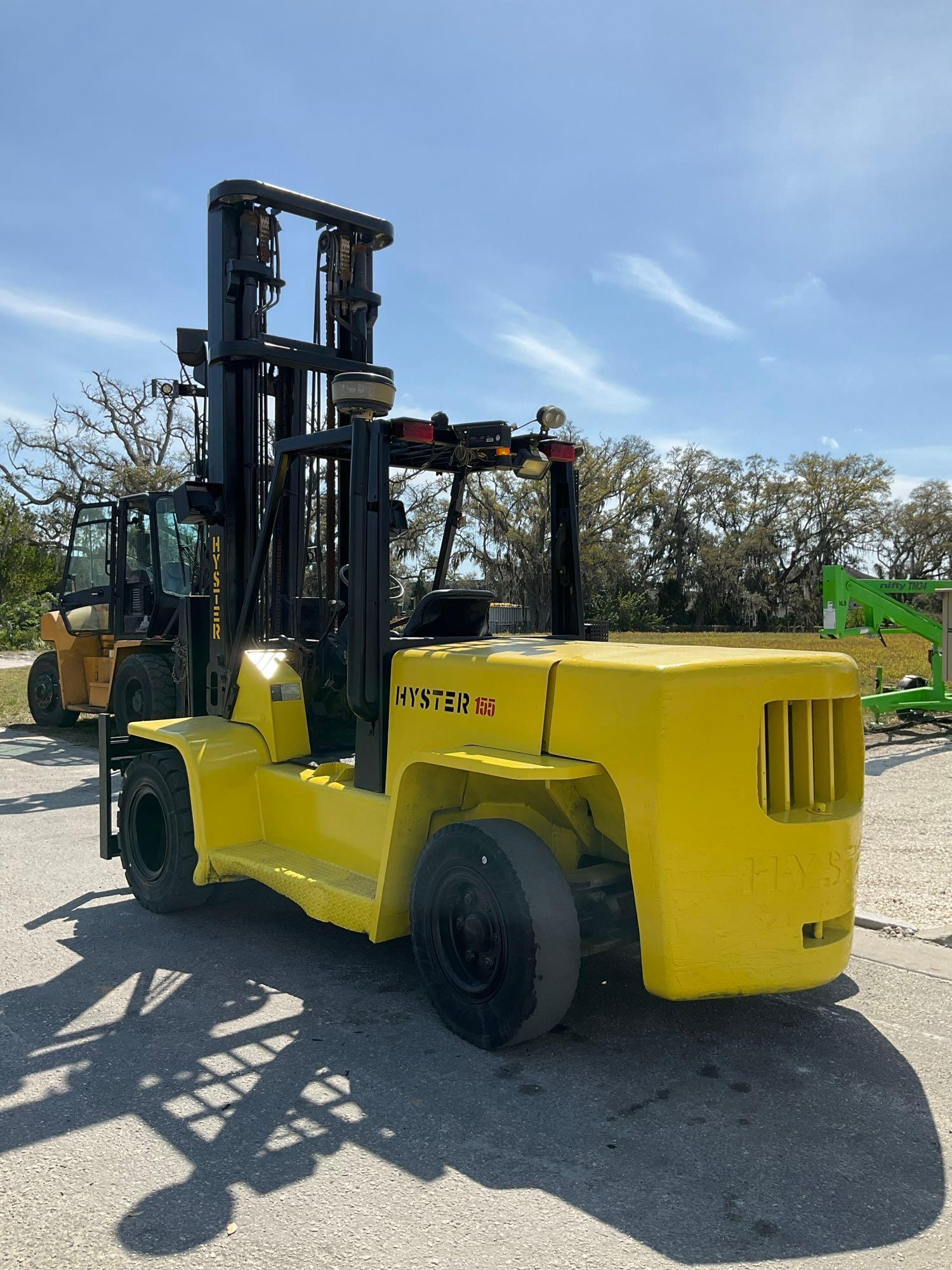 HYSTER FORKLIFT MODEL H155XL2, LP POWERED, APPROX MAX CAPACITY 13500LBS, APPROX MAX HEIGHT 212IN,