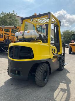 2018 HYSTER H80FT FORKLIFT, LP POWERED, MAX CAPACITY 8000, MAX HEIGHT 143in, TILT, SIDE SHIFT