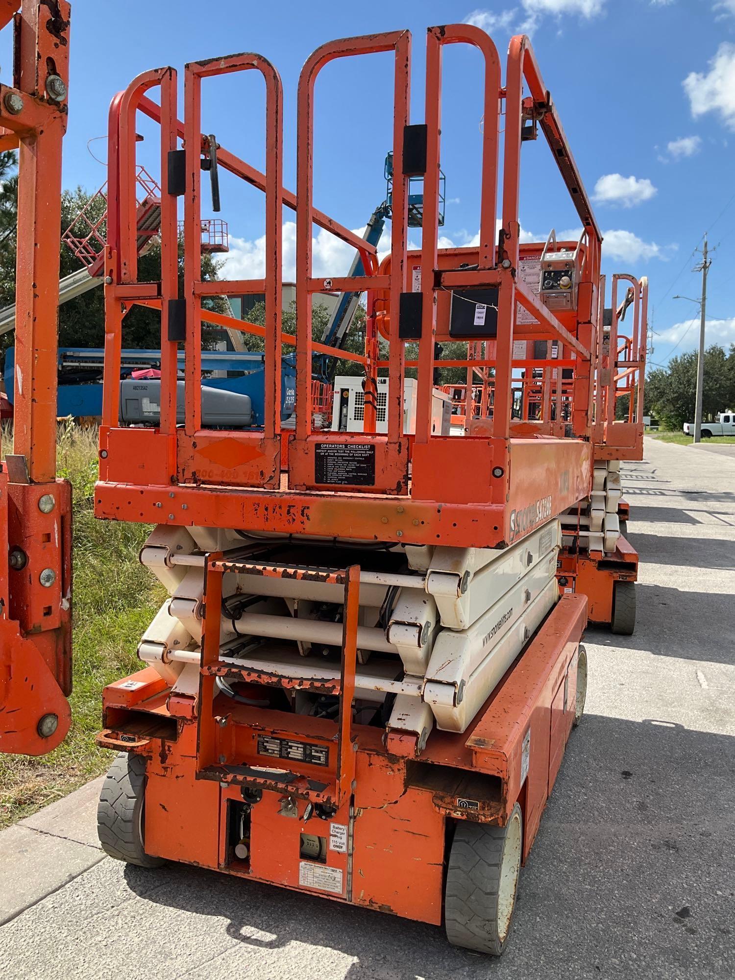 SNORKEL SCISSOR LIFT MODEL S4726E ANSI , ELECTRIC, APPROX MAX PLATFORM HEIGHT 26FT, NON MARKING T...