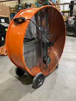 UNUSED 42in MAX AIR PORTABLE BARREL FAN