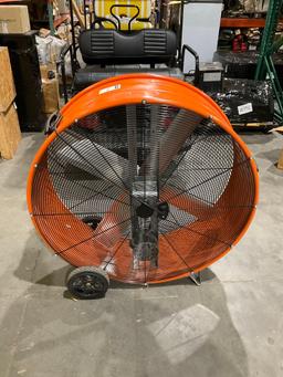 UNUSED 42" COMMERCIAL ELECTRIC PORTABLE BARREL FAN