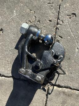 UNUSED PINTLE HITCH- BOLT ON