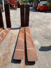 ( 1 ) SET OF FORK ATTACHMENT, APPROX CLASS 3 FORKS...