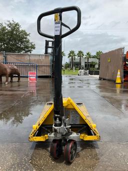 TOTAL SOURCE...STANDARD HYDRAULIC PALLET JACK, MAX CAPACITY 5500LBS