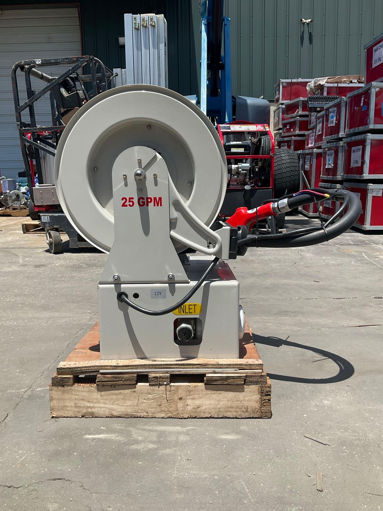 UNUSED HIGH ACCURACY METER WITH 12V DIESEL PUMP, APPROX 50FT