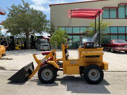 2024 FLAND FL45 WHEEL LOADER, GAS POWERED, BUCKET APPROX 40in W, RUNS & OPERATES...