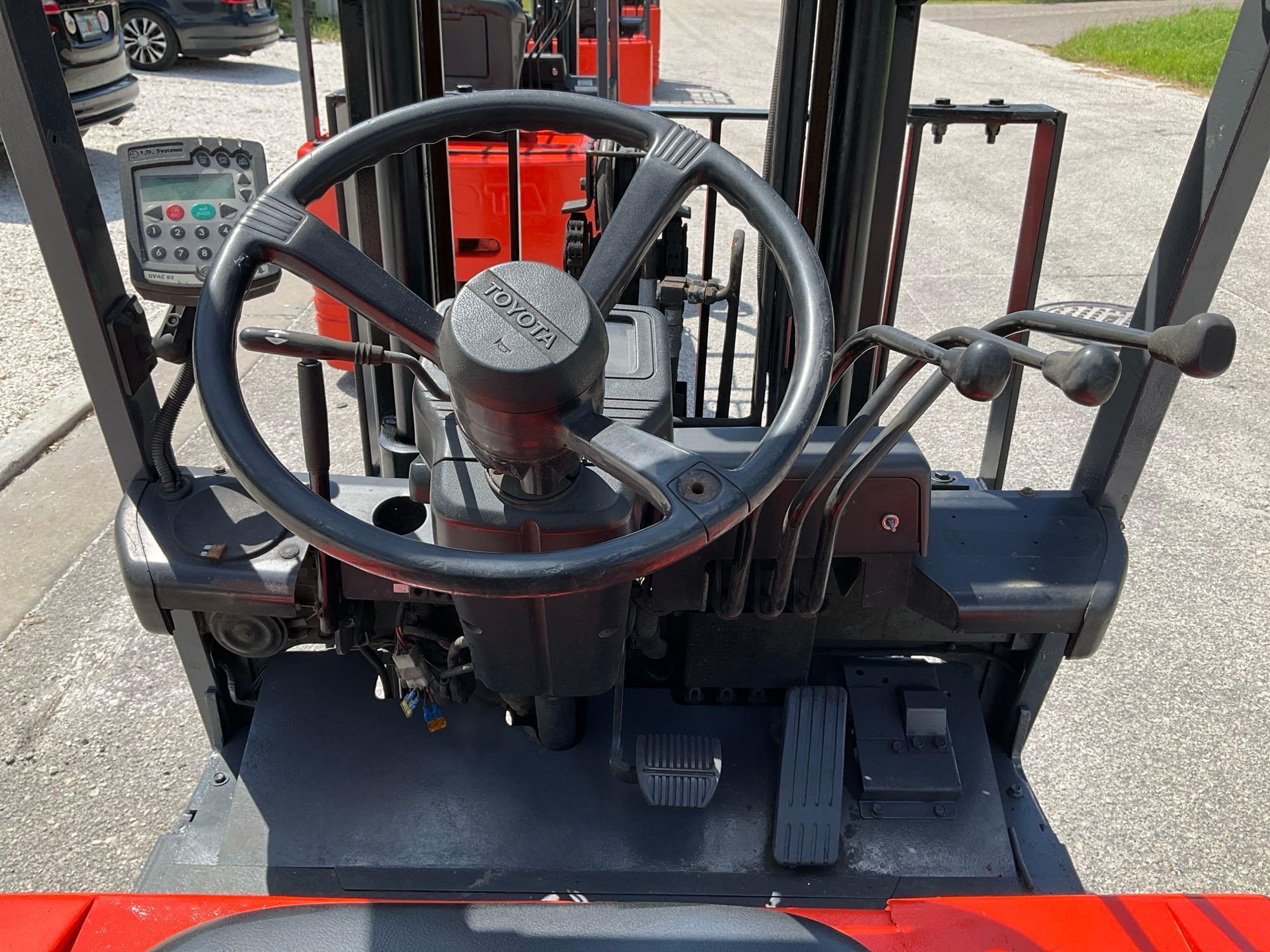 TOYOTA FORKLIFT MODEL 5FBE15, ELECTRIC, APPROX MAX CAPACITY 2800, MAX HEIGHT 107IN, TILT, SIDE SH...