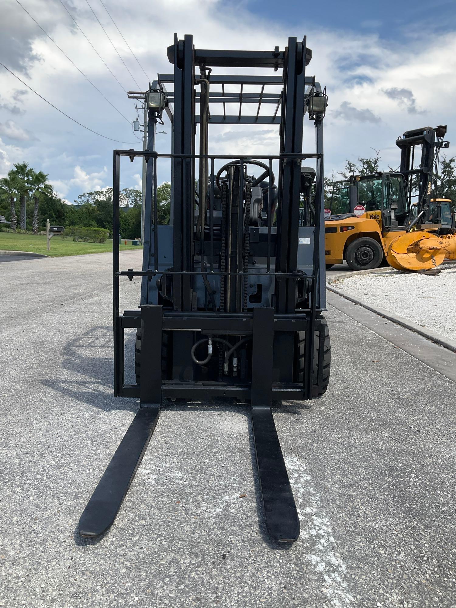 TOYOTA FORKLIFT MODEL 5FBE15, ELECTRIC, APPROX MAX CAPACITY 2800, MAX HEIGHT 107IN, TILT, SIDE SH...