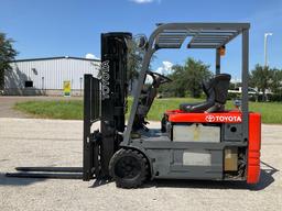 TOYOTA FORKLIFT MODEL 5FBE15, ELECTRIC, APPROX MAX CAPACITY 2800, MAX HEIGHT 107IN, TILT, SIDE SH...